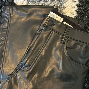 A&F Curve Love 90s Straight Leather Pants